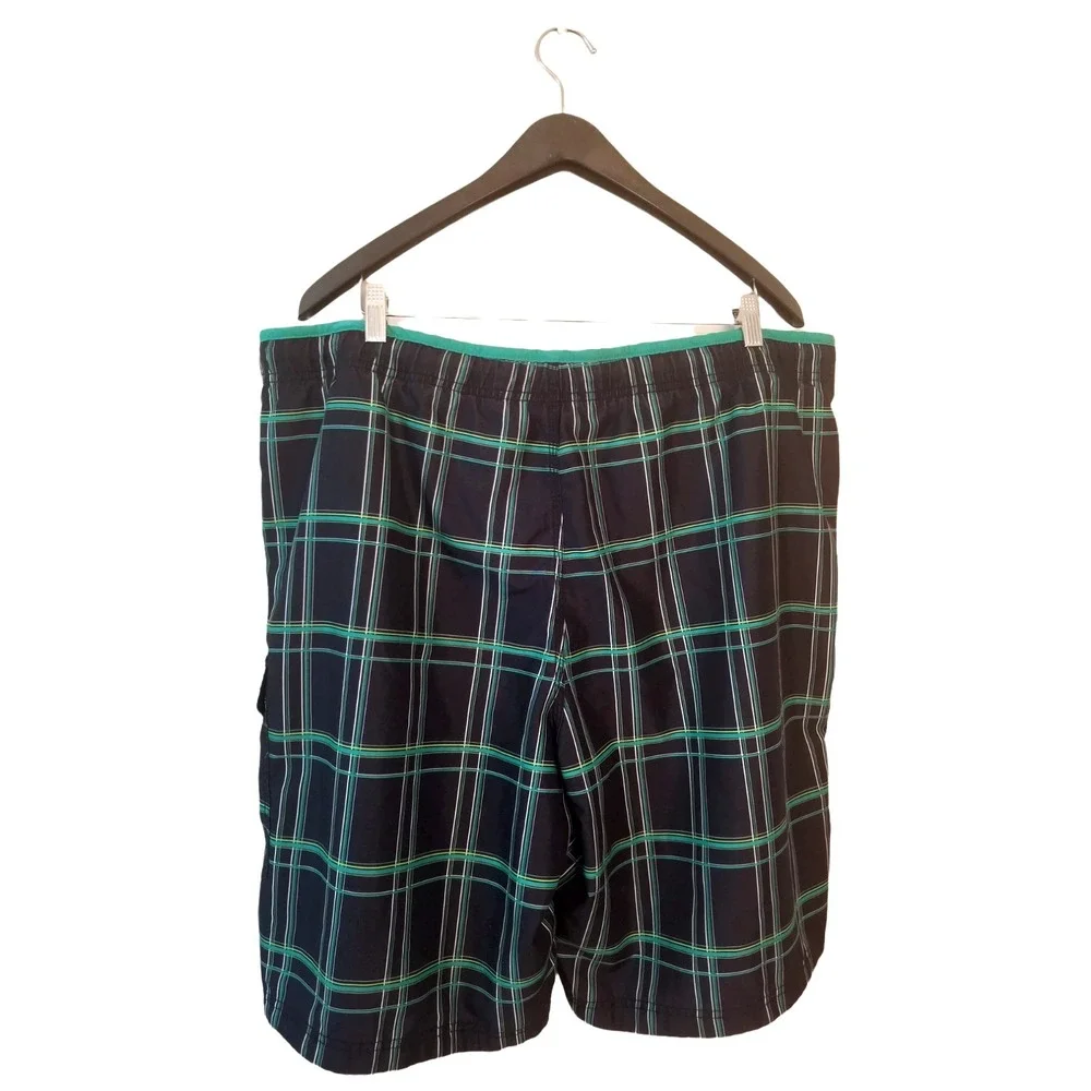 Speedo Swim Men's Shorts Plaid Black Green Size XL 42 Inseam 11 in